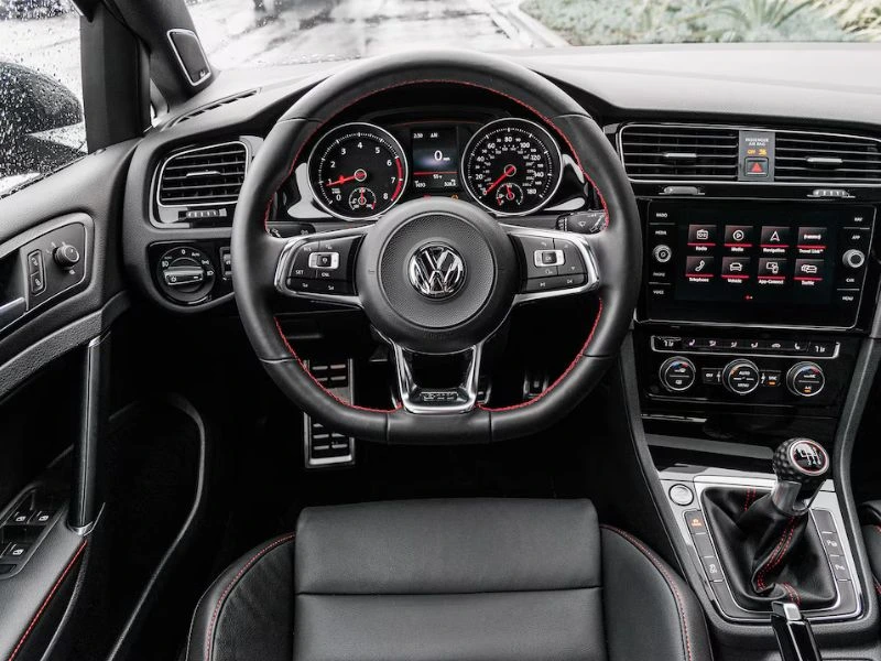 Volkswagen Golf GTI