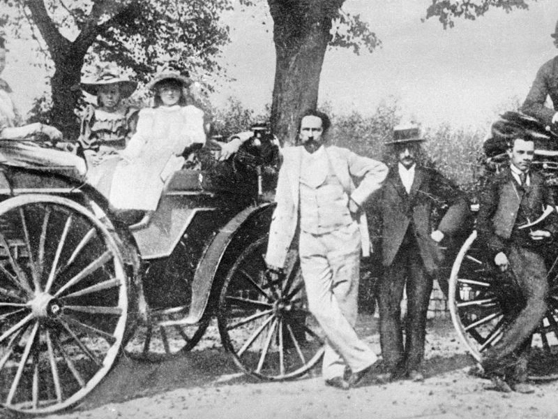 Mercedes-Benz