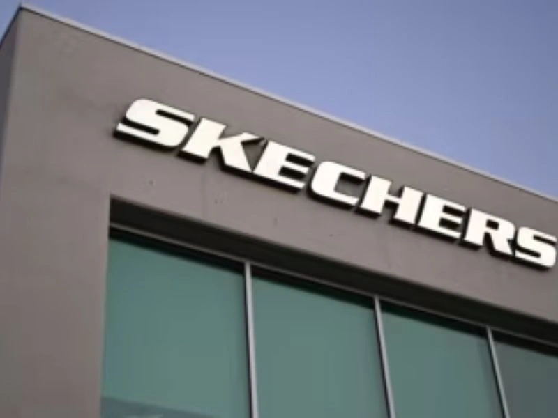 Skechers