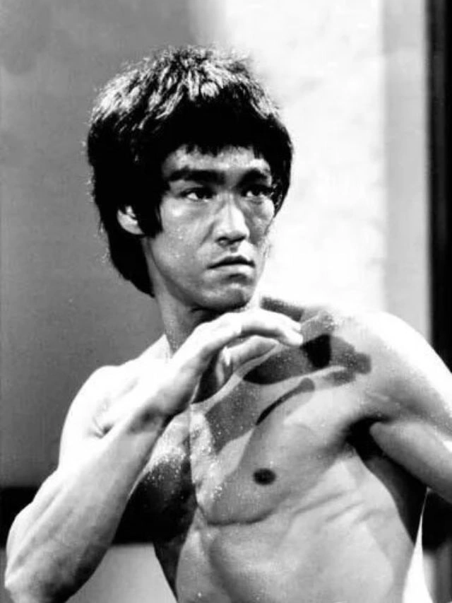 Bruce Lee के प्रेरणादायक विचार, जो सोचने के तरीके को बदल दे
