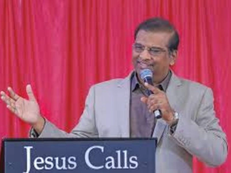 India’s Richest Spiritual Gurus’ Networth